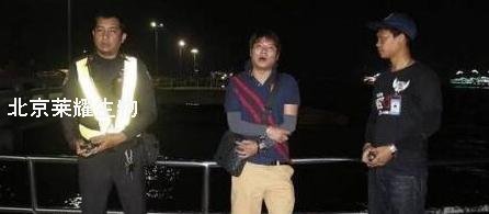 泰導(dǎo)游打傷中游客